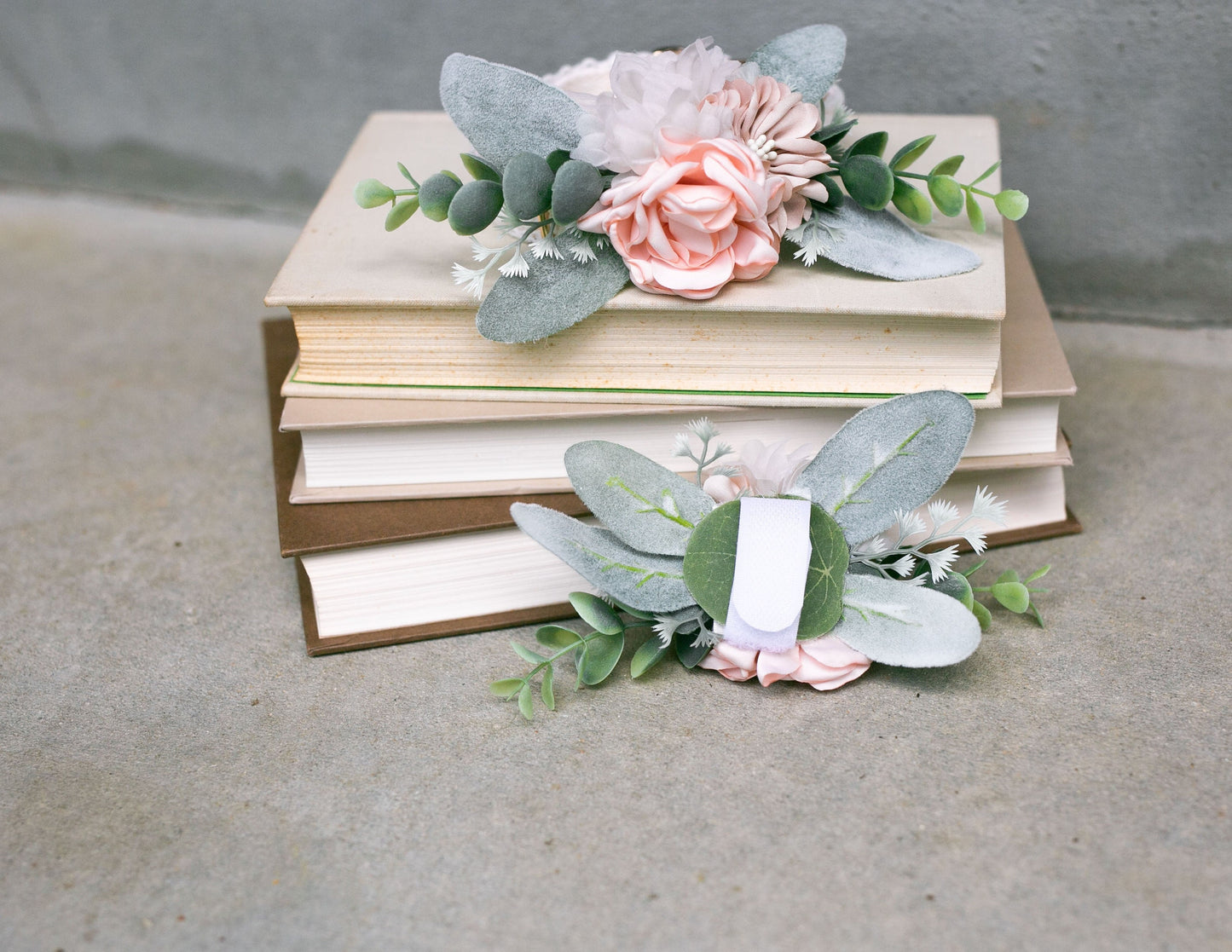 Blush Floral Dog Collar Corsage: Wedding Leash Accent