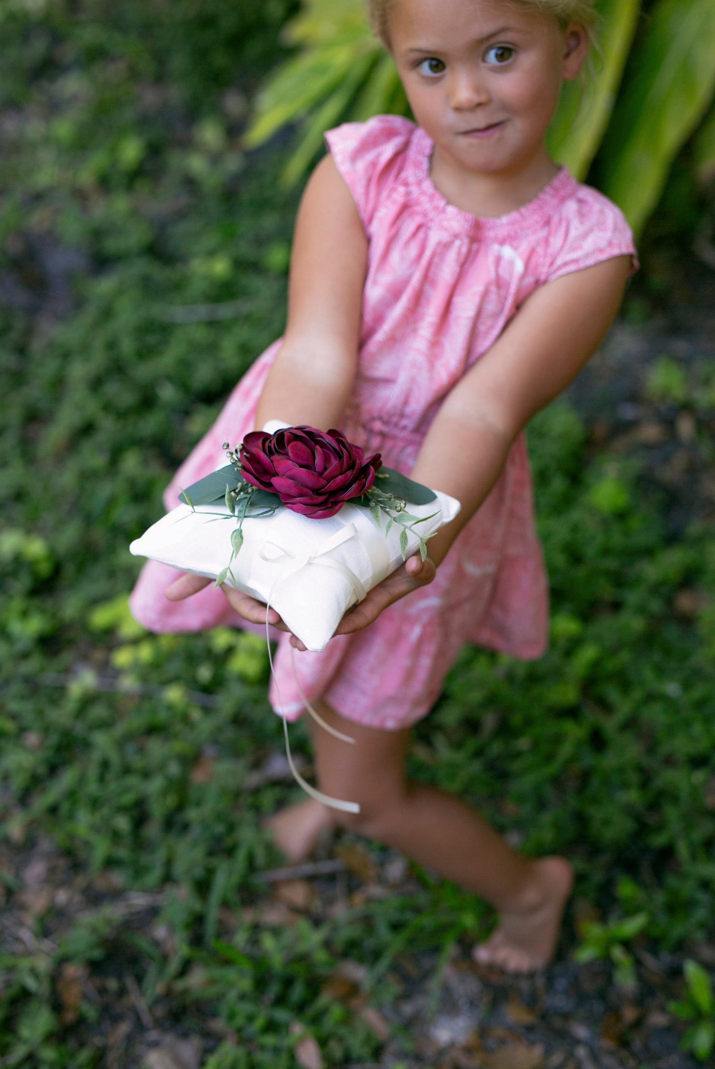 Red Rose Gold Flower Girl Basket: Glam Wedding Decor