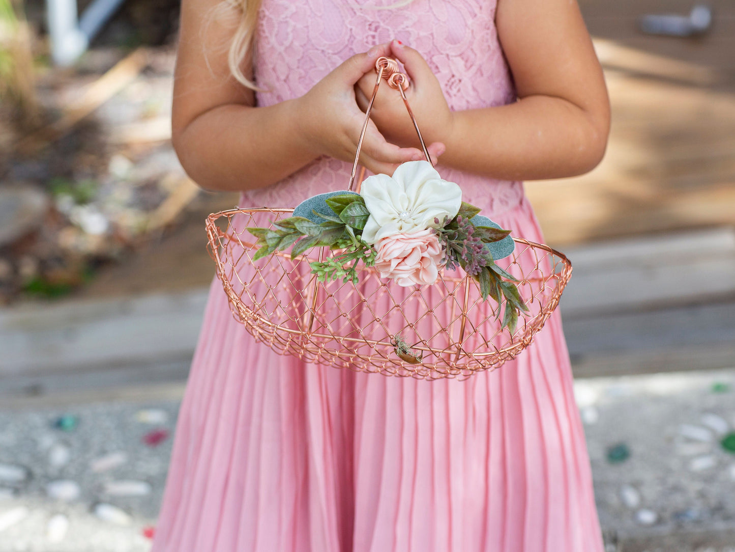 Penelope Rose Gold Flower Girl Basket: Modern Wedding Decor