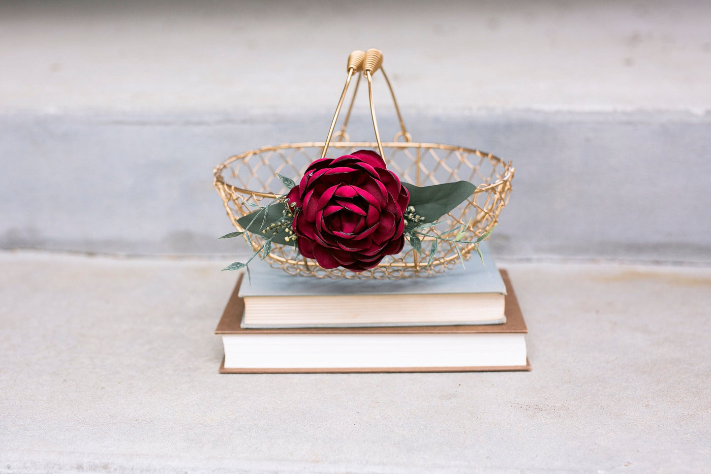 Red Rose Gold Flower Girl Basket: Glam Wedding Decor