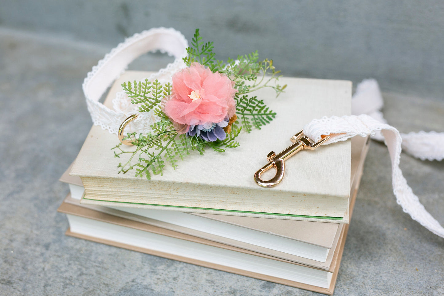 Wedding Dog Corsage, Floral Pet Collar Accessory for Dog Wedding Leash Decor, Attachable & Removable Collar Flower, Pet Bridal Floral Collar