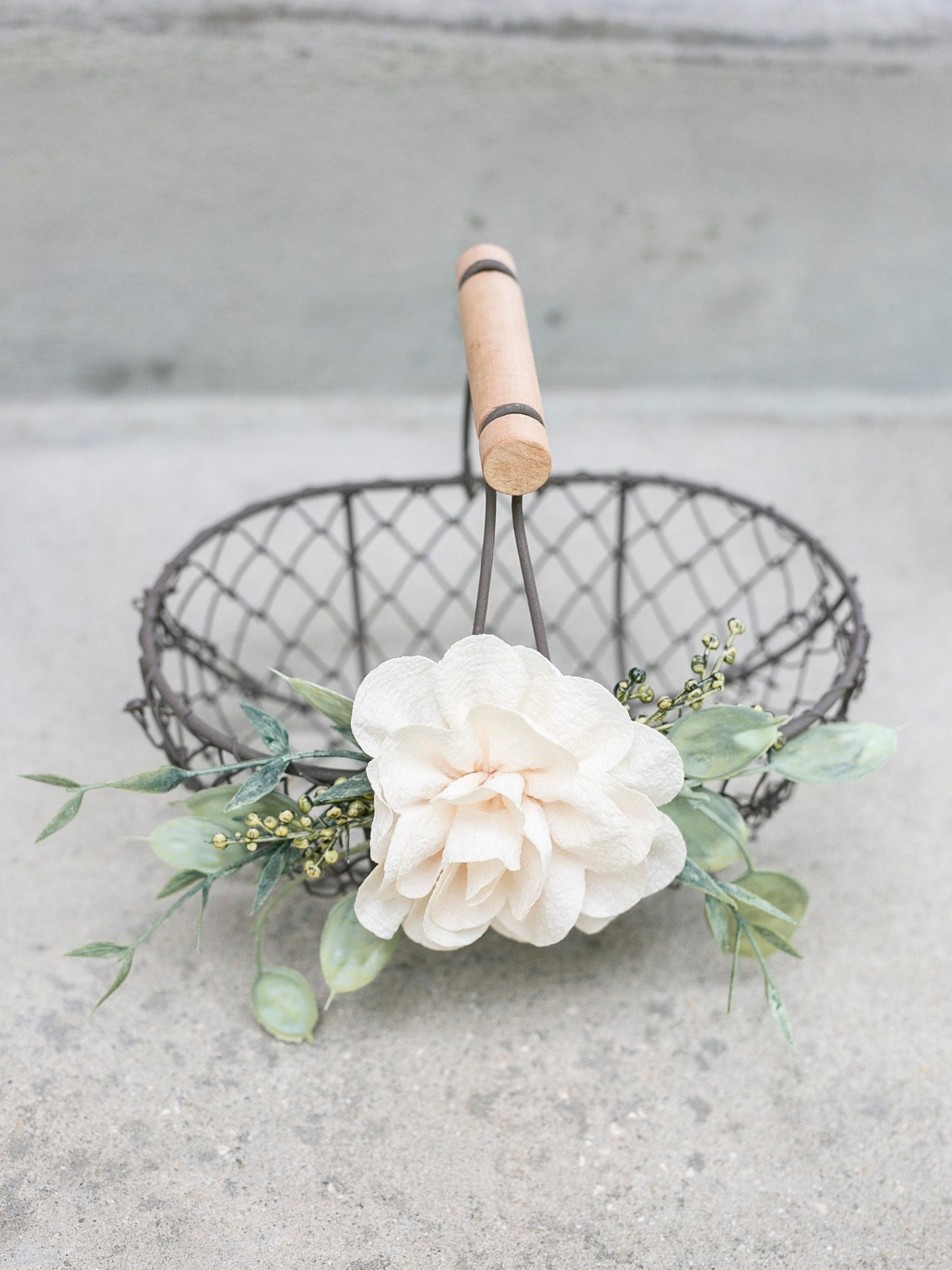Marin Boho Flower Girl Basket | Rustic Bronze Wire, Mauve Rose