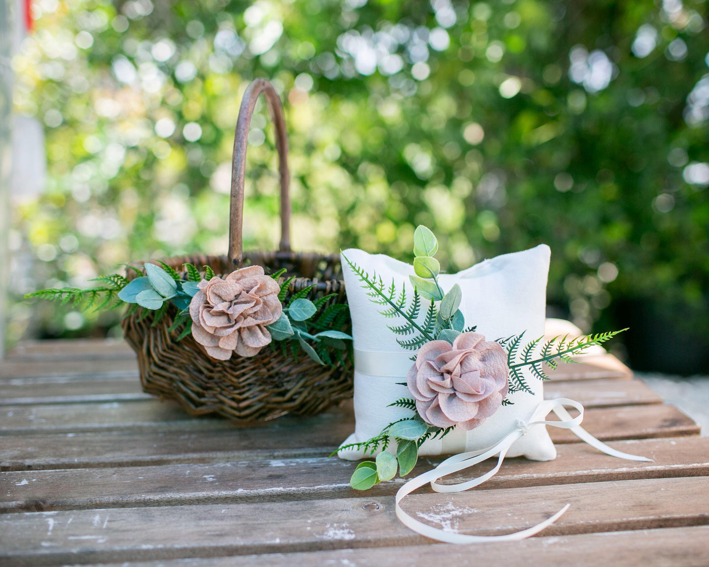 Boho Flower Girl Basket: Willow Wedding Decor with Ring Bearer Pillow