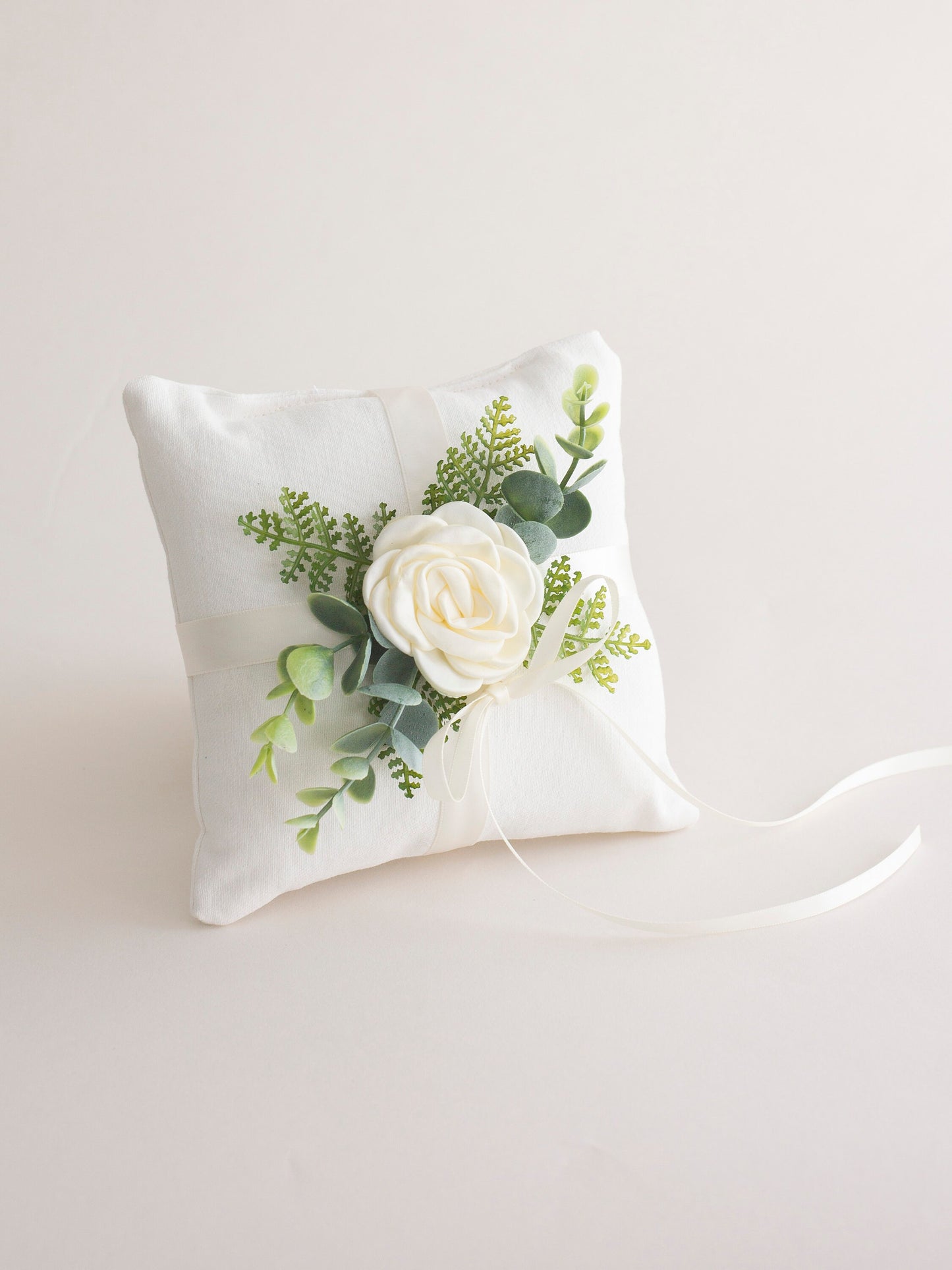 Floral Wedding Ring Pillow: Linen Look with Eucalyptus & Fern