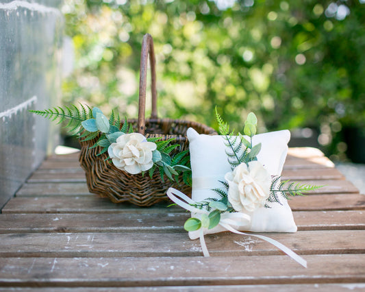 Boho Flower Girl Basket: Willow Wedding Decor with Ring Bearer Pillow