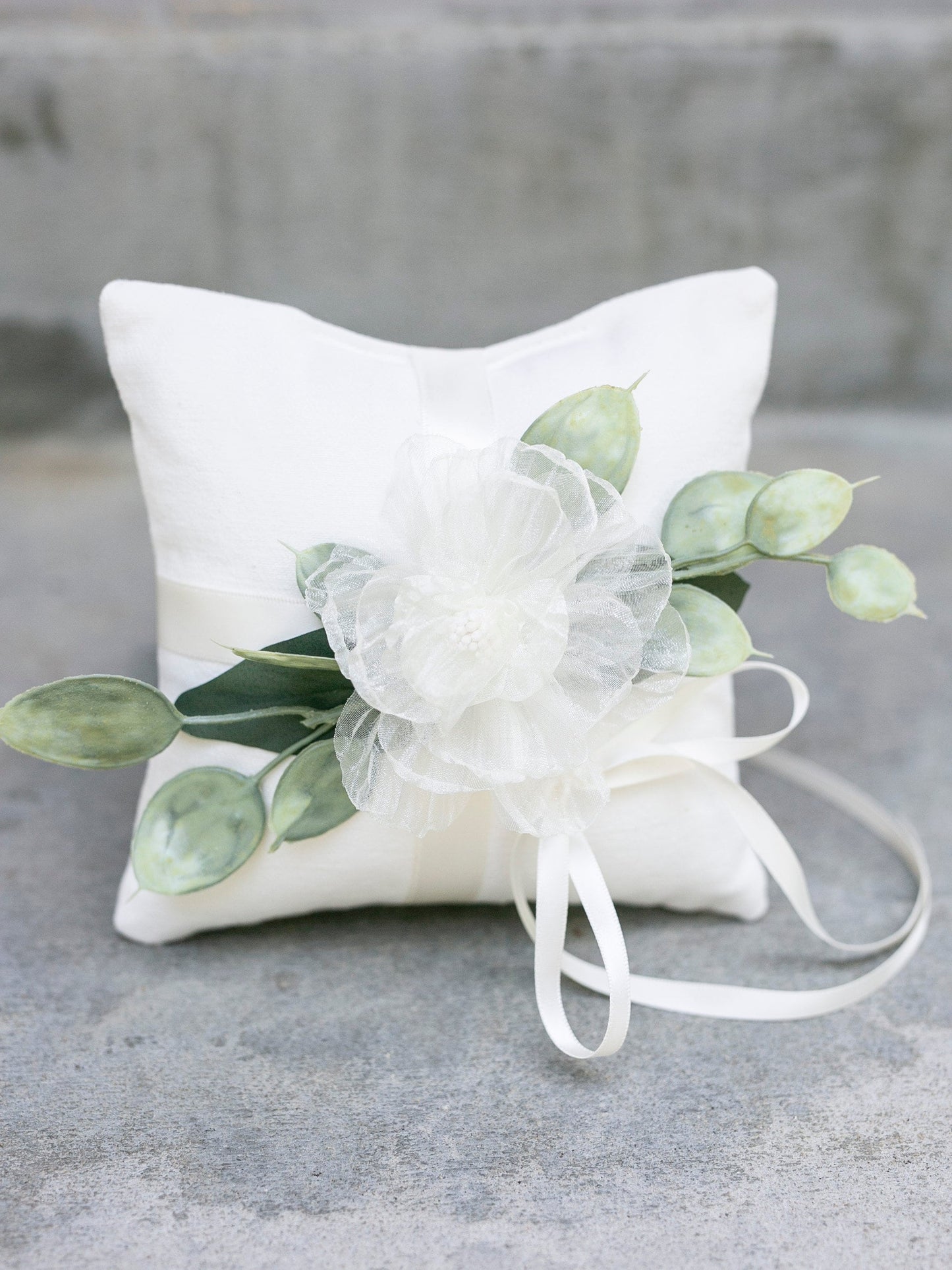 Ivory Flower Girl Basket and Ring Pillow Set: Boho Wedding Decor