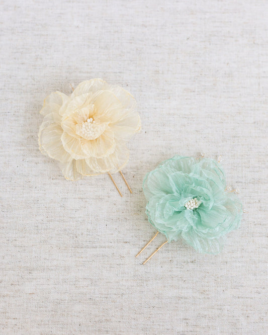 Crystal Flower Hair Pin: Gold Bridal Hair Accessory