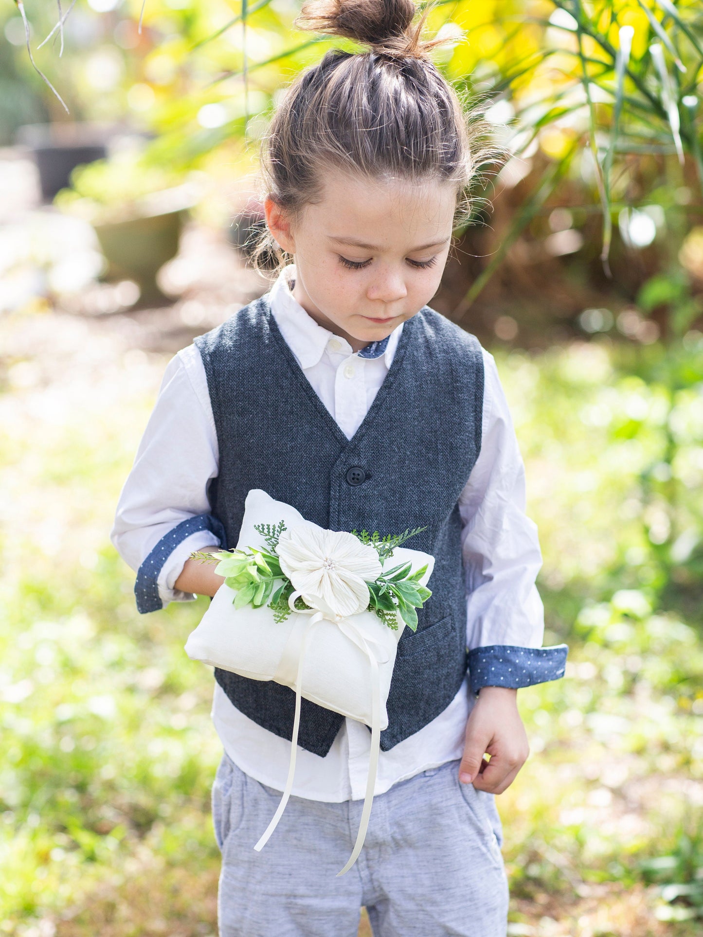 Handmade Ivory Floral Ring Bearer Pillow: Linen-Look Wedding Cushion
